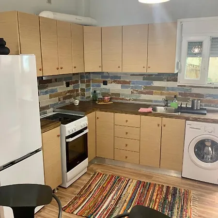 Modern And Spacious /5min Walk To The Center * Volos